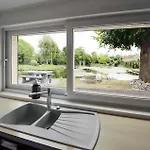Сasa de vacaciones Lovely In With Wifi Thun-Saint-Martin