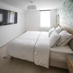 Сasa de vacaciones Lovely In With Wifi Thun-Saint-Martin